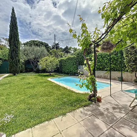 Belle Piscine Cap D'antibes 别墅 *